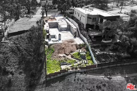 15329 De Pauw St, Pacific Palisades, CA 90272