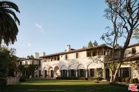 391 N Carolwood Dr, Los Angeles, CA 90077