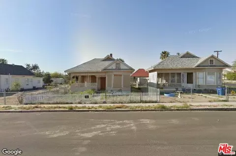 419 Acoma St, Needles, CA 92363 photo 2