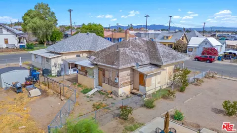 419 Acoma St, Needles, CA 92363 photo 15