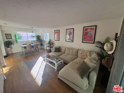 9974 Westwanda Dr, Beverly Hills, CA 90210