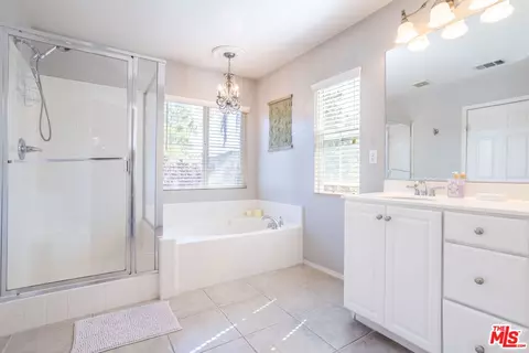29266 Pilgrim Ct, Valencia, CA 91354 photo 22
