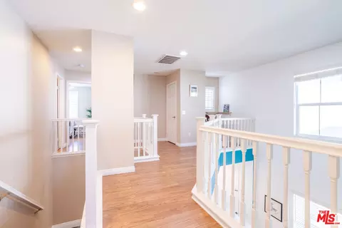 29266 Pilgrim Ct, Valencia, CA 91354 photo 18