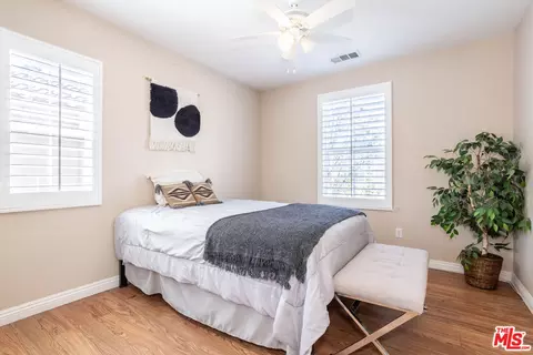 29266 Pilgrim Ct, Valencia, CA 91354 photo 27