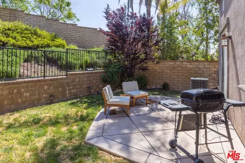 29266 Pilgrim Ct, Valencia, CA 91354 photo 13
