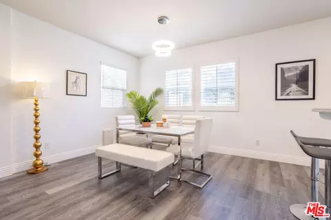 29266 Pilgrim Ct, Valencia, CA 91354 photo 8