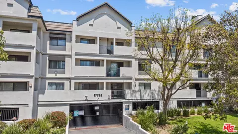 17735 Kinzie St #108, Northridge, CA 91325