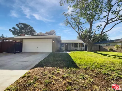 42859 23rd St #W, Lancaster, CA 93536
