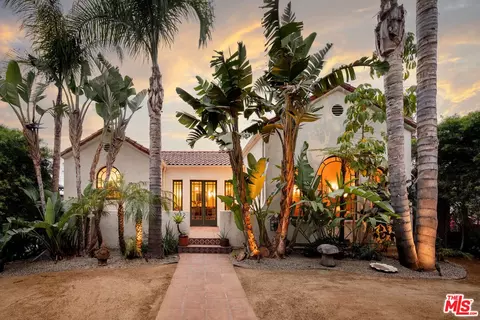 3512 Madera Ave, Los Angeles, CA 90039
