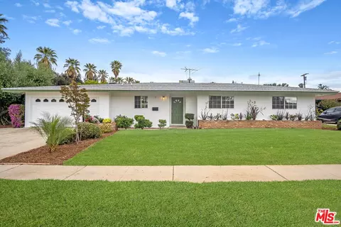 3 S Ash St, Redlands, CA 92373