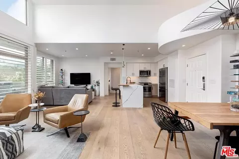 13044 Pacific Prome Prome #308, Playa Vista, CA 90094