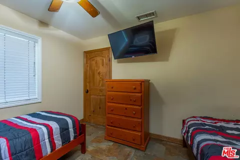 6956 Bertrand Ave, Reseda, CA 91335 photo 16