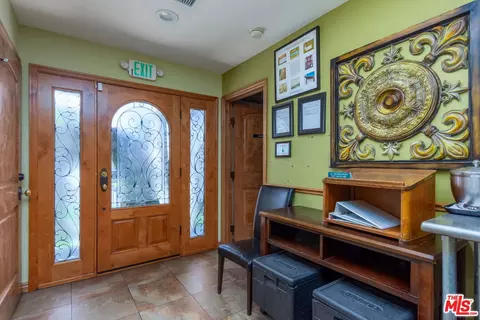 6956 Bertrand Ave, Reseda, CA 91335 photo 3