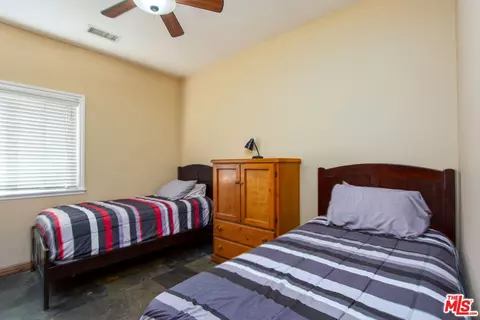6957 Enfield Ave, Reseda, CA 91335 photo 24