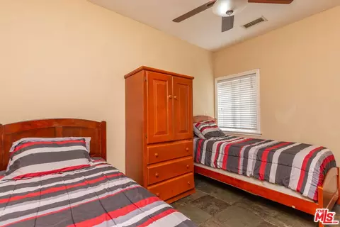 6957 Enfield Ave, Reseda, CA 91335 photo 25