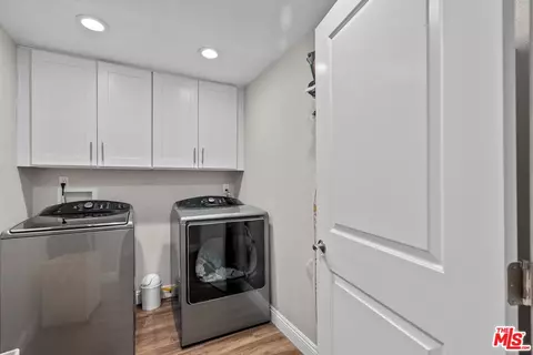 Other - 18533 Lanark St, Reseda, CA 91335 photo 9 of 10