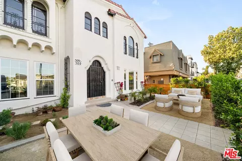 509 N Hobart Blvd, Los Angeles, CA 90004