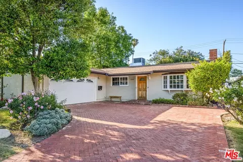 22669 Mobile St, West Hills, CA 91307