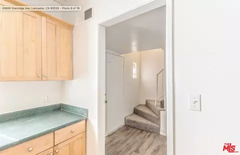Entry Way - 43608 Stanridge Ave, Lancaster, CA 93535 photo 1 of 3