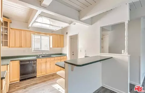 Kitchen - 43608 Stanridge Ave, Lancaster, CA 93535 photo 1 of 1