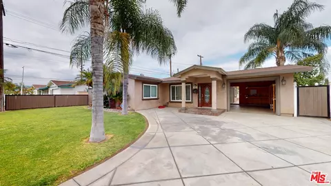 615 Perth Ave, La Puente, CA 91744