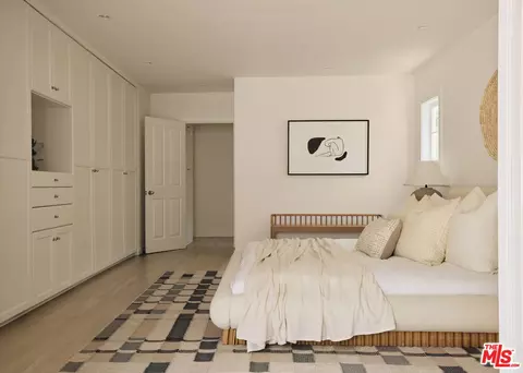 Bedroom - 870 Laguna Rd, Pasadena, CA 91105 photo 6 of 6