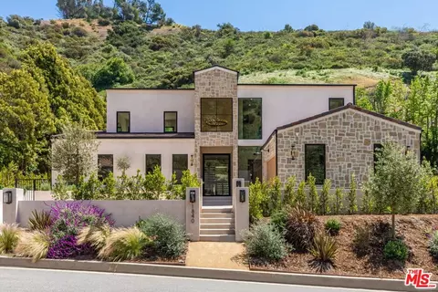 1840 San Ysidro Dr, Beverly Hills, CA 90210
