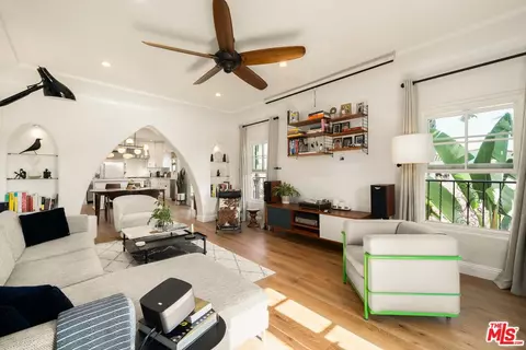500 N Genesee Ave #1/2, Los Angeles, CA 90036