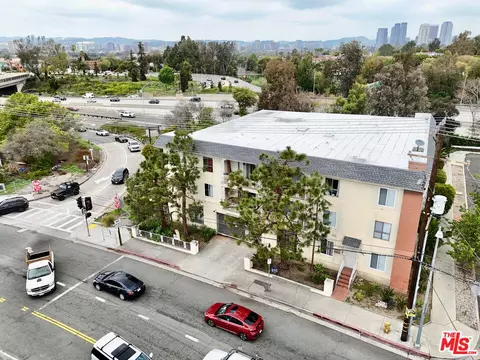 3189 Cheviot Vista Pl, Los Angeles, CA 90034
