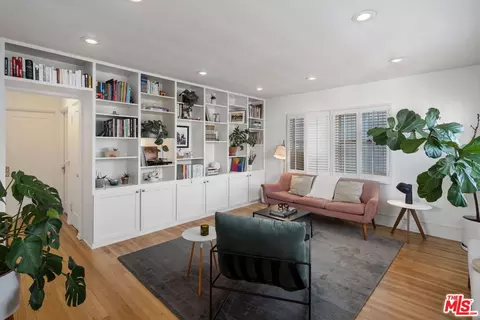 Living - 30 24th Ave, Venice, CA 90291 photo 1 of 3