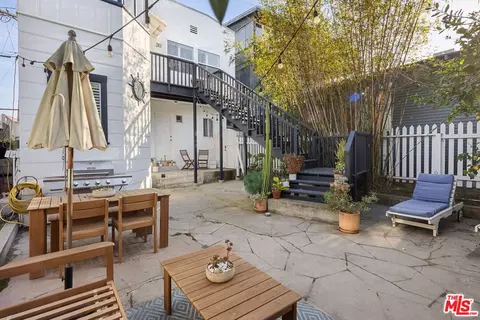 Exterior - 30 24th Ave, Venice, CA 90291 photo 4 of 7