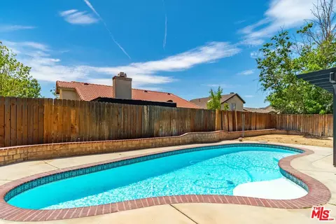 2352 E Kildare St, Lancaster, CA 93535 photo 31