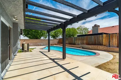 2352 E Kildare St, Lancaster, CA 93535 photo 26