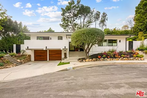 2333 Cheryl Pl, Los Angeles, CA 90049