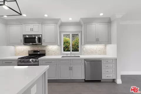 Kitchen - 222 Calle Descanso, Walnut, CA 91789 photo 2 of 3