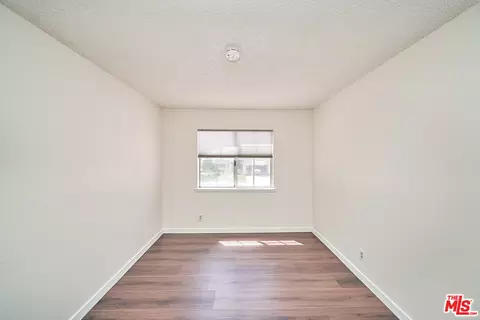 Bedroom - 647 E Avenue J10, Lancaster, CA 93535 photo 5 of 10