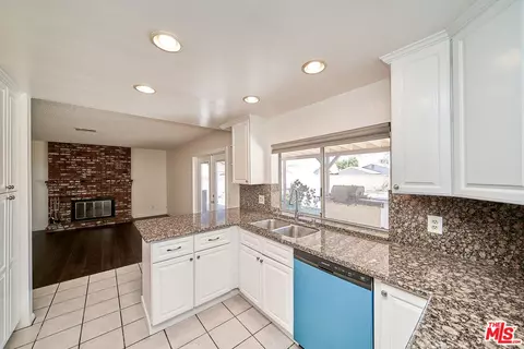 Kitchen - 647 E Avenue J10, Lancaster, CA 93535 photo 2 of 5