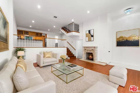 5229 Balboa Blvd #30, Encino, CA 91316