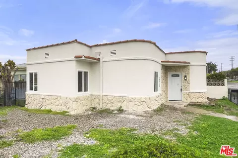 10950 S Hoover St, Los Angeles, CA 90044