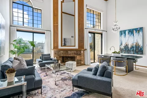 10794 Wilkins Ave #302, Los Angeles, CA 90024