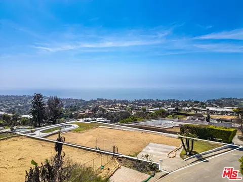1216 Lachman Ln, Pacific Palisades, CA 90272