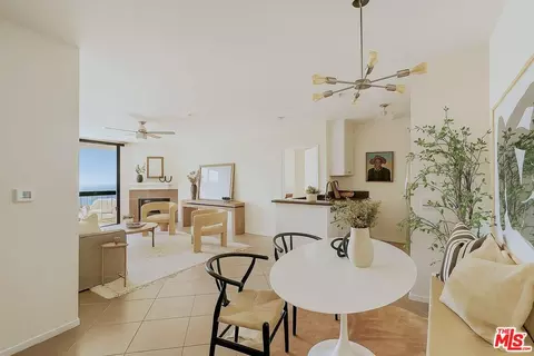 7320 Hawthorn Ave #408, Los Angeles, CA 90046