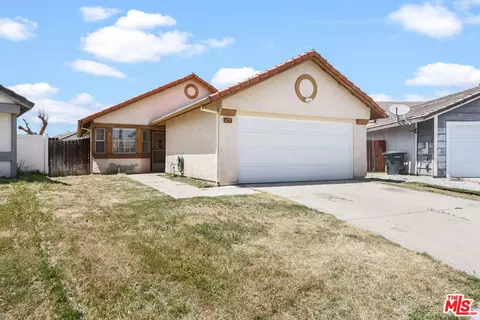 939 Dahlia Ct, Hemet, CA 92545