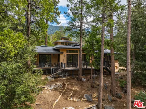 25445 Fern Valley Rd, Idyllwild, CA 92549
