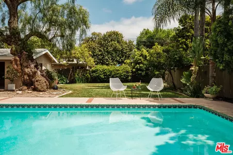 4110 Pine Ave, Long Beach, CA 90807 photo 28