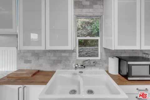 339 Mission Rd #A & B, Glendale, CA 91205 photo 43