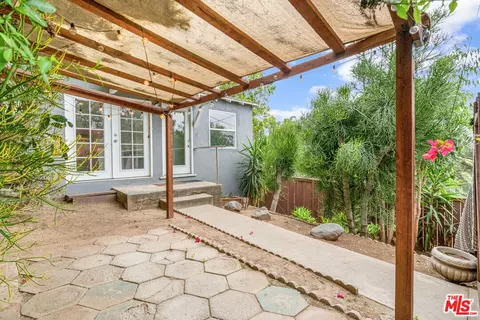 339 Mission Rd #A & B, Glendale, CA 91205 photo 38
