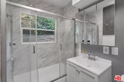339 Mission Rd #A & B, Glendale, CA 91205 photo 50