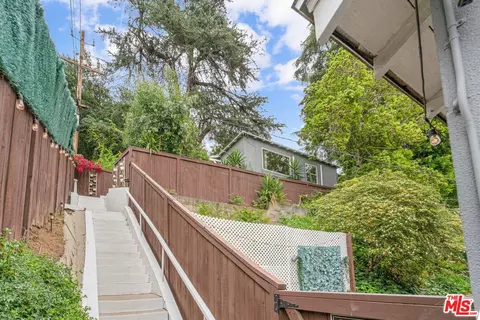 339 Mission Rd #A & B, Glendale, CA 91205 photo 33