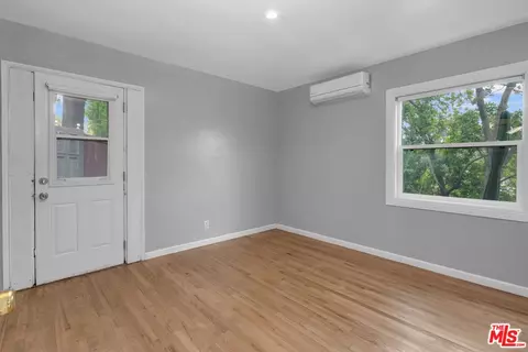 339 Mission Rd #A & B, Glendale, CA 91205 photo 17